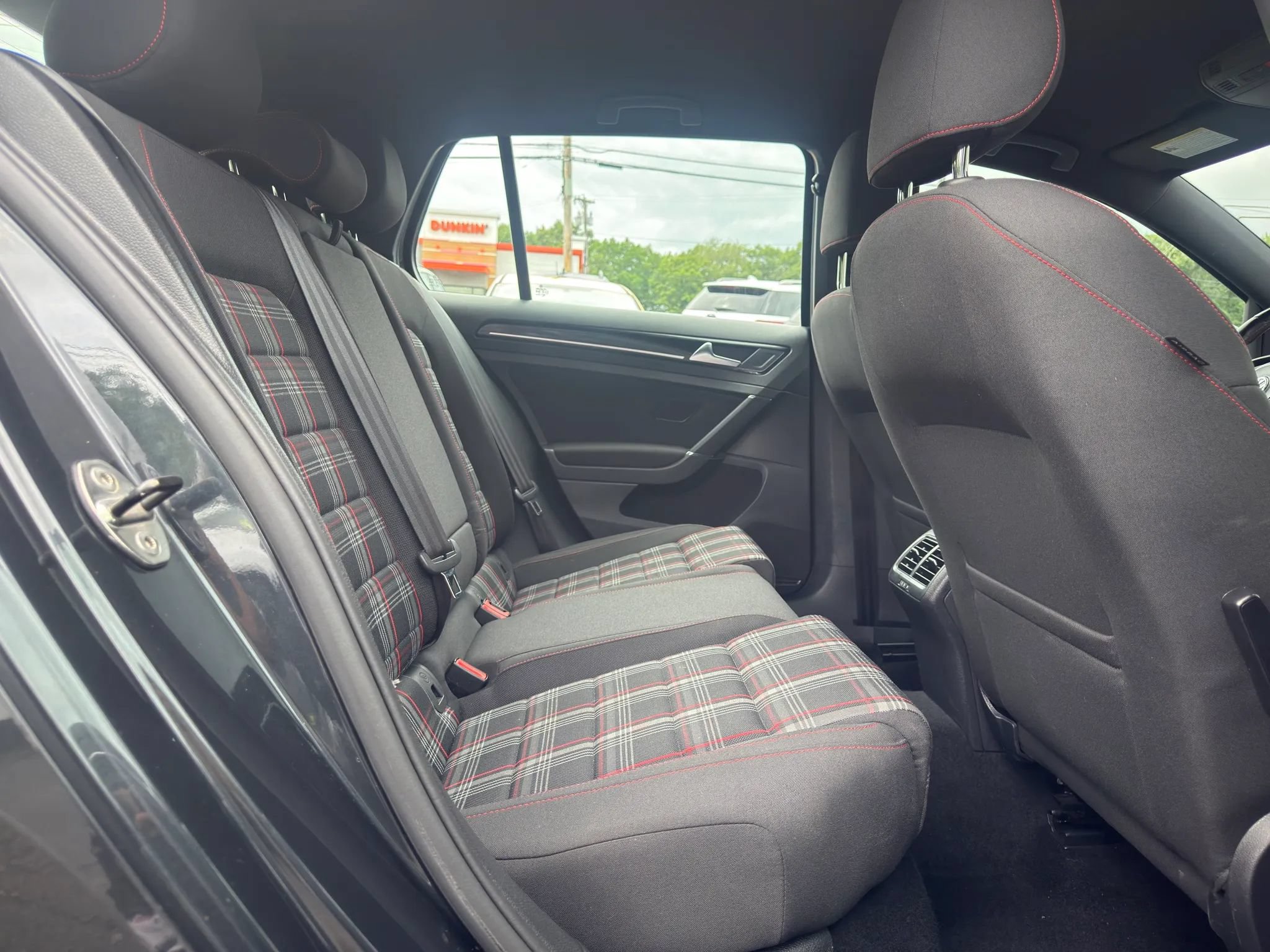 Used 2017 Volkswagen GTI S FWD image 21