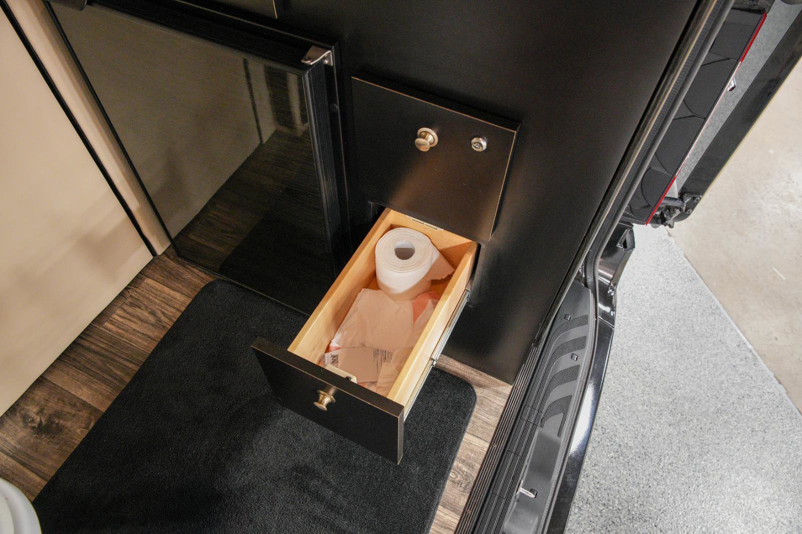 Used 2020 Mercedes-Benz Sprinter 3500 image 23