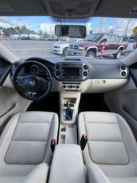 Used 2013 Volkswagen Tiguan SE AWD/4WD image 29
