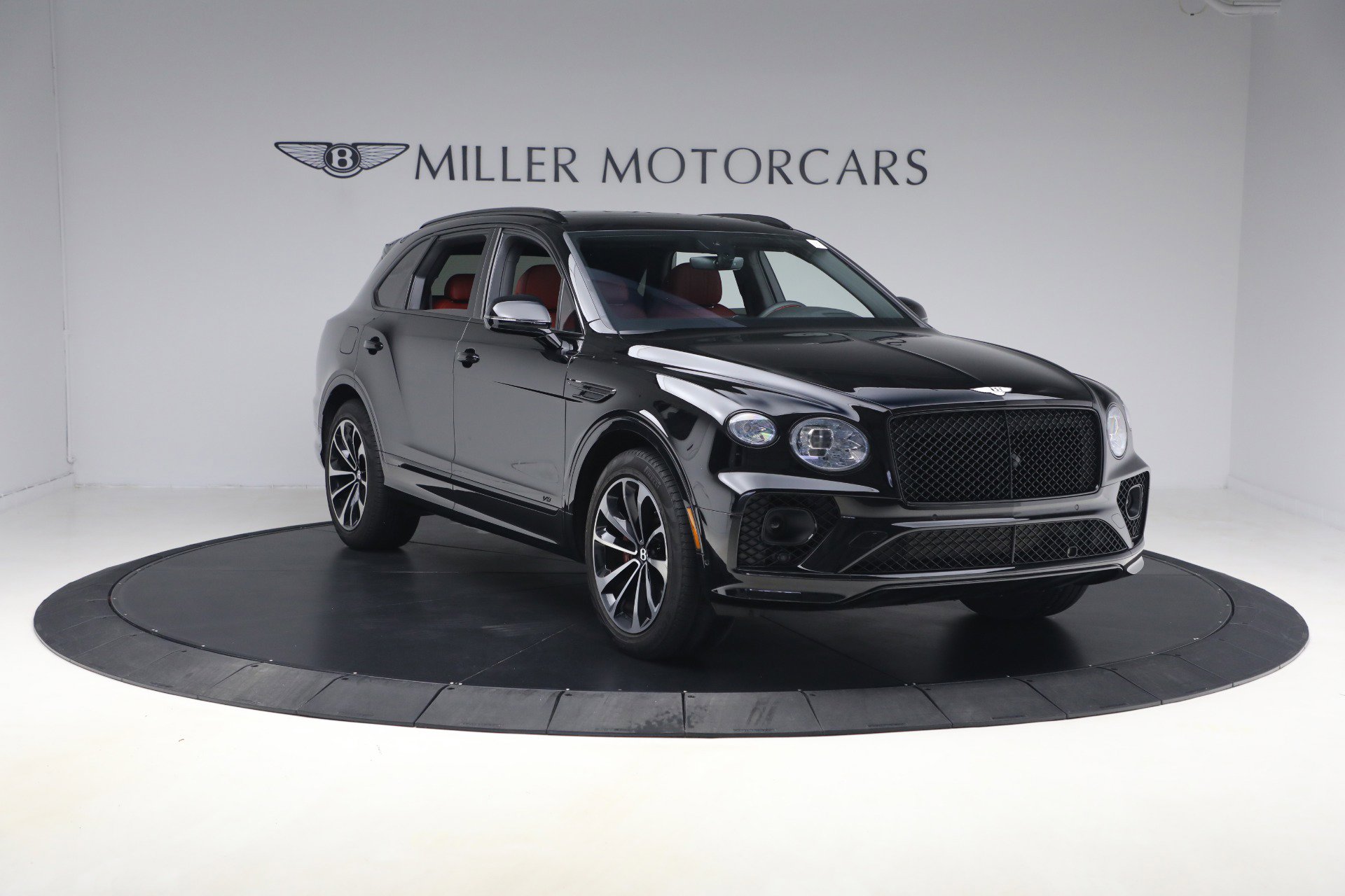 Used 2022 Bentley Bentayga image 11