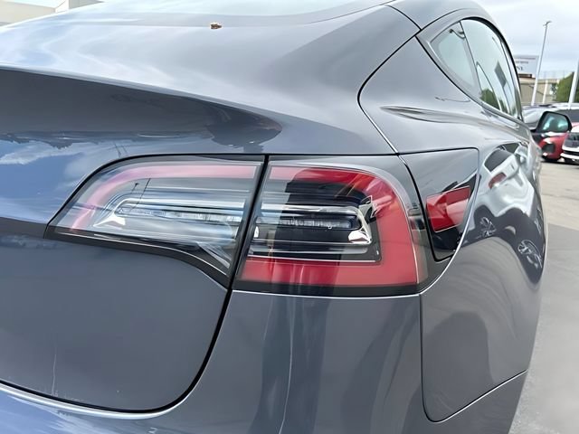 Used 2023 Tesla Model 3 Standard Range RWD image 15