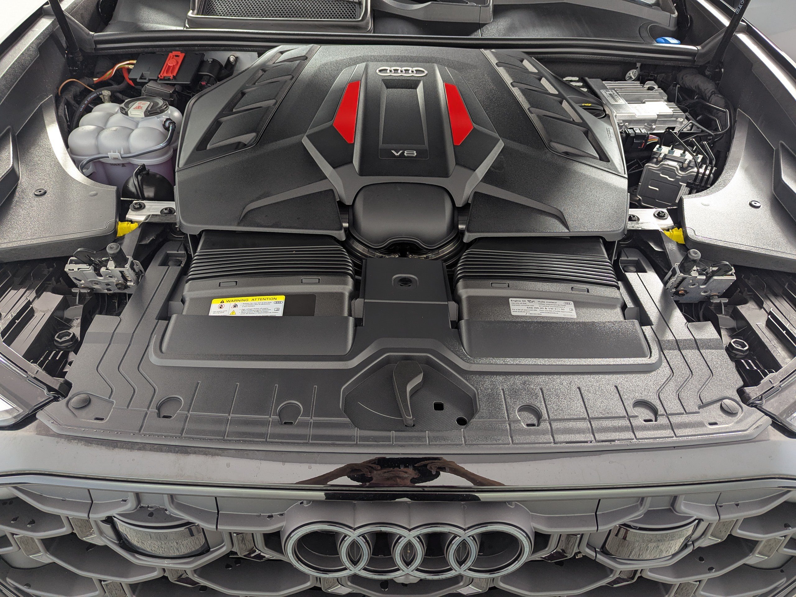 Certified 2026 Audi SQ8 Prestige AWD/4WD image 29