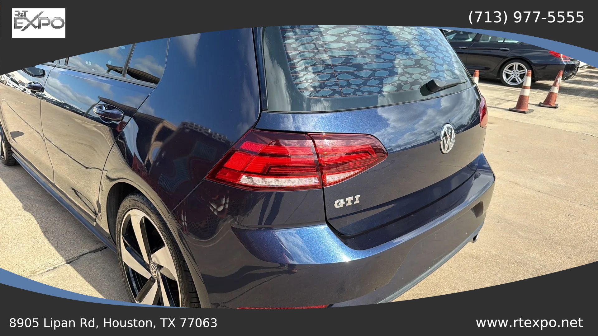 Used 2018 Volkswagen GTI SE w/ SE Leather Package FWD image 17