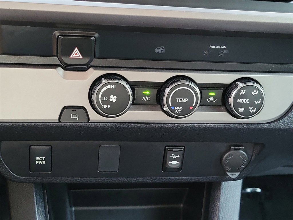 Used 2019 Toyota Tacoma SR5 image 10