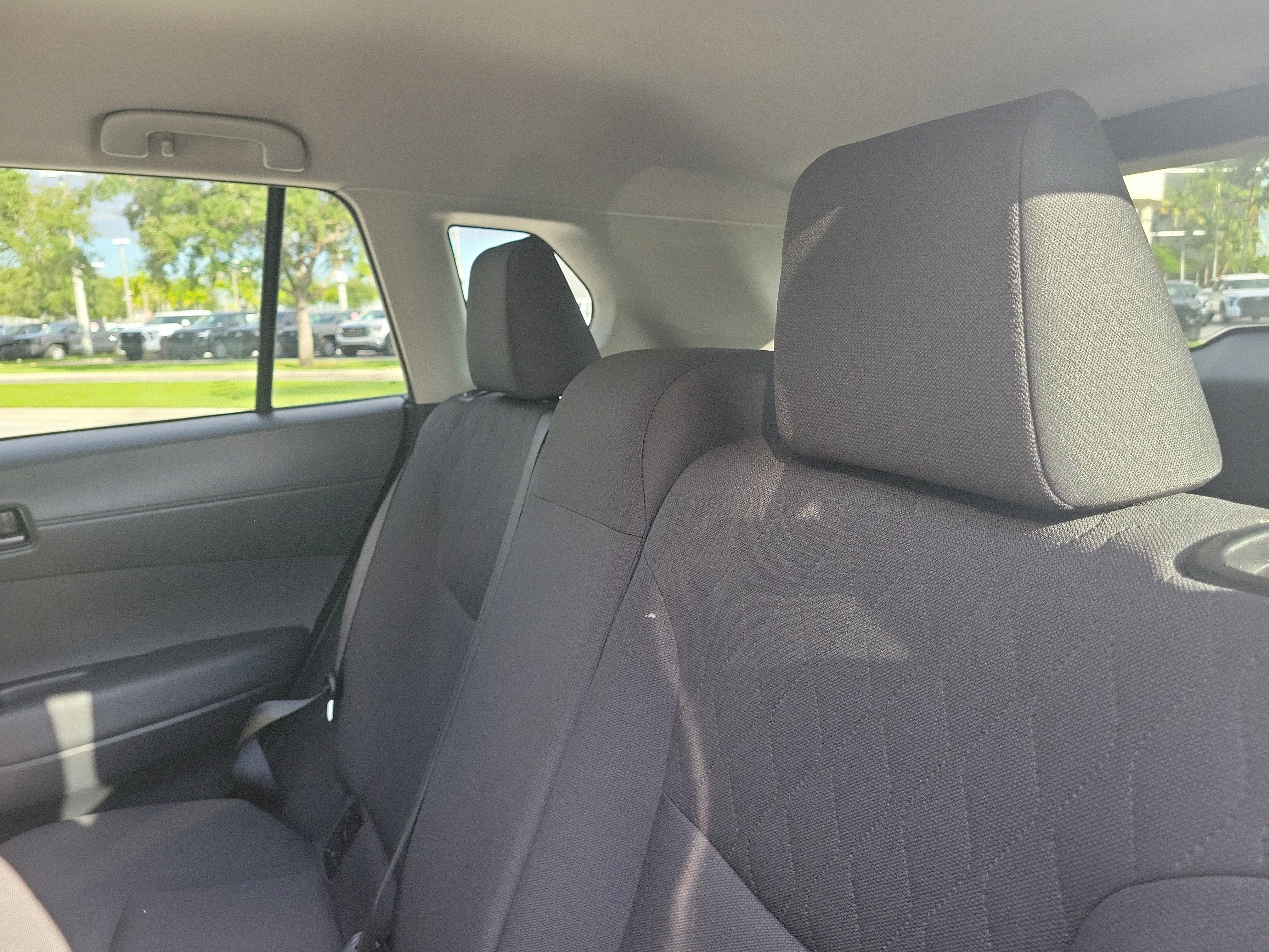 Used 2023 Toyota Corolla Cross LE FWD image 13