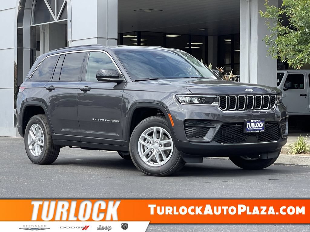 New 2026 Jeep Grand Cherokee Laredo