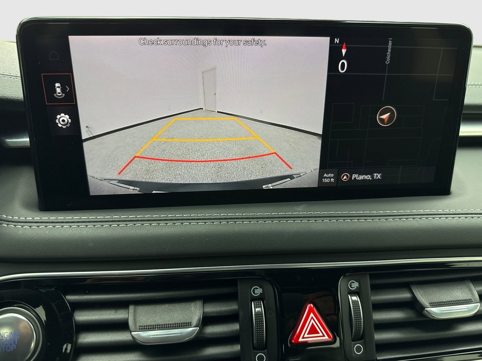 Used 2023 Genesis G70 2.0T image 29