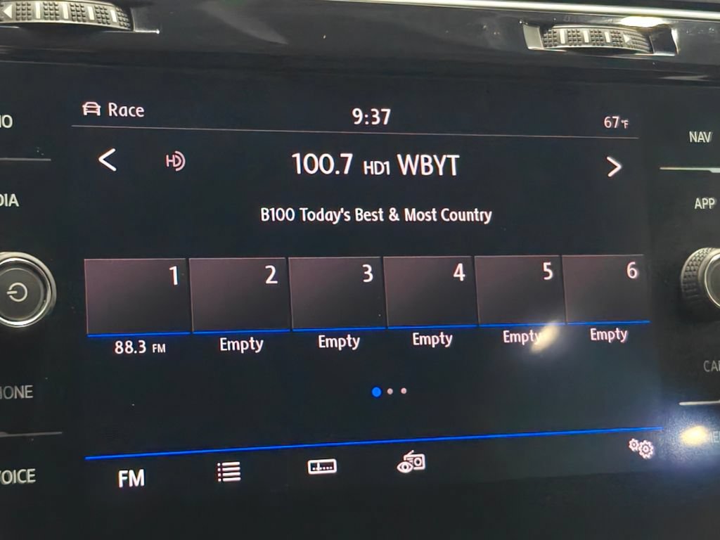 Used 2019 Volkswagen Golf R 4-Door AWD/4WD image 36