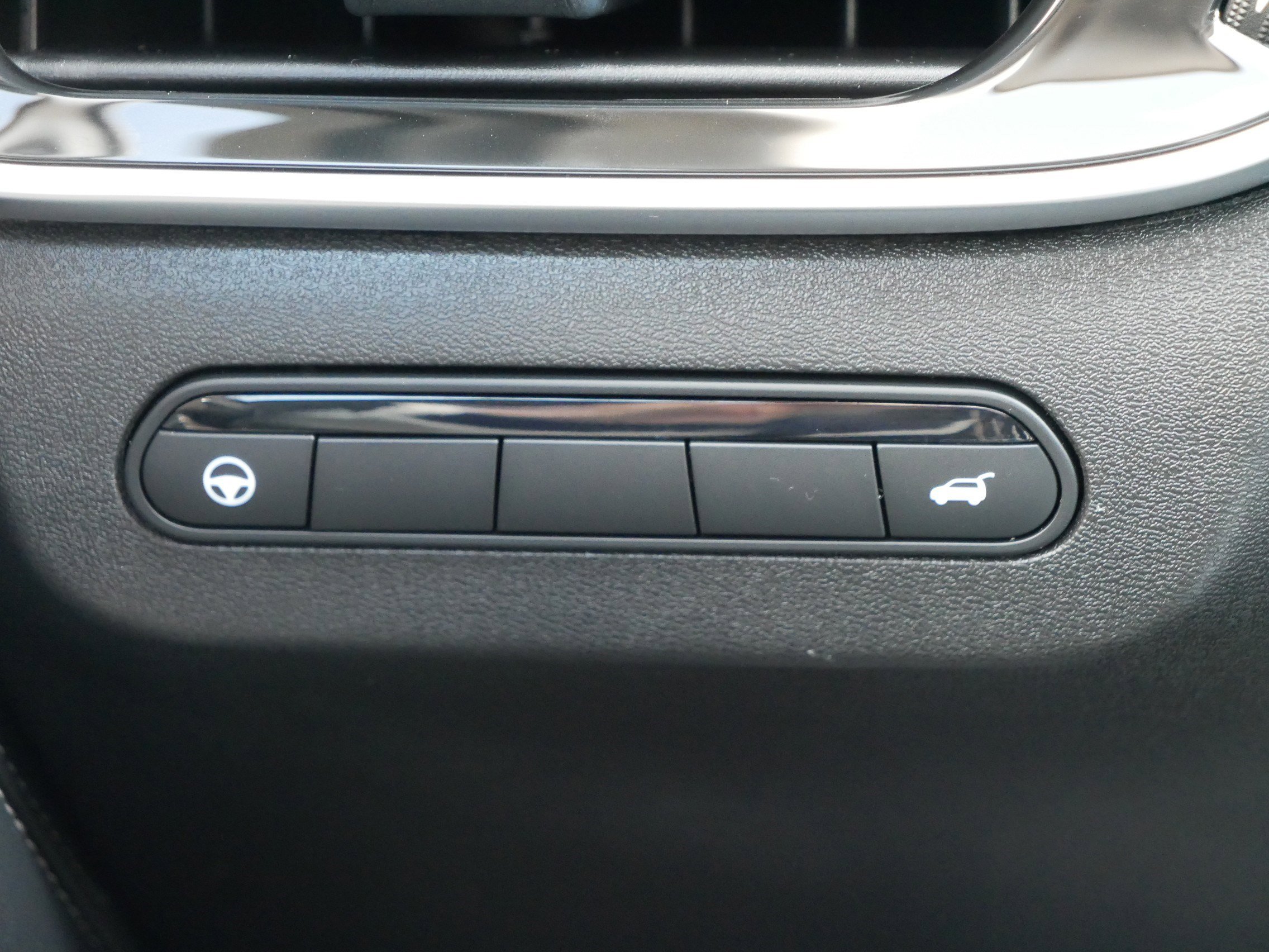 Certified 2025 INFINITI QX60 Luxe image 26