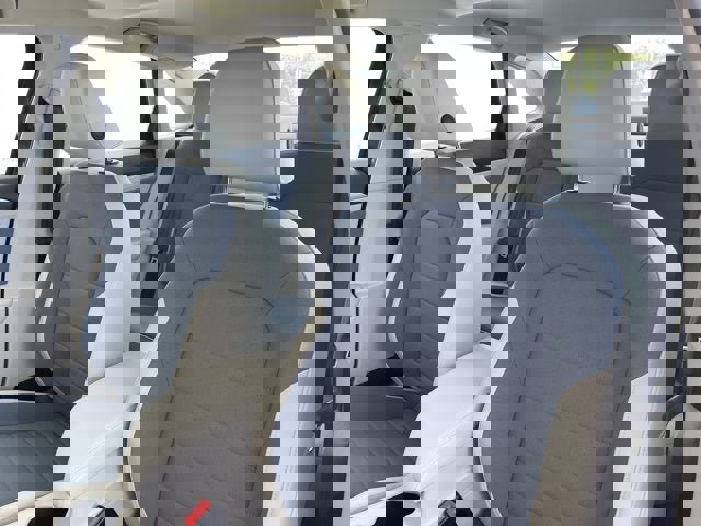 New 2025 Volkswagen Jetta SE image 17