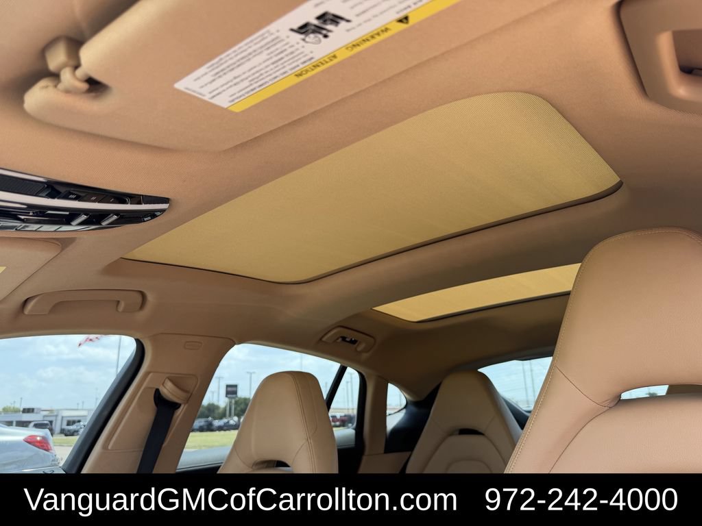 Used 2018 Porsche Panamera RWD image 28