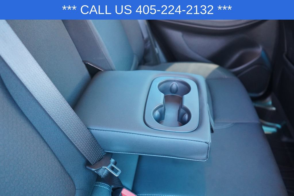 Used 2023 Buick Encore GX Select w/ Sport Touring Package FWD image 27