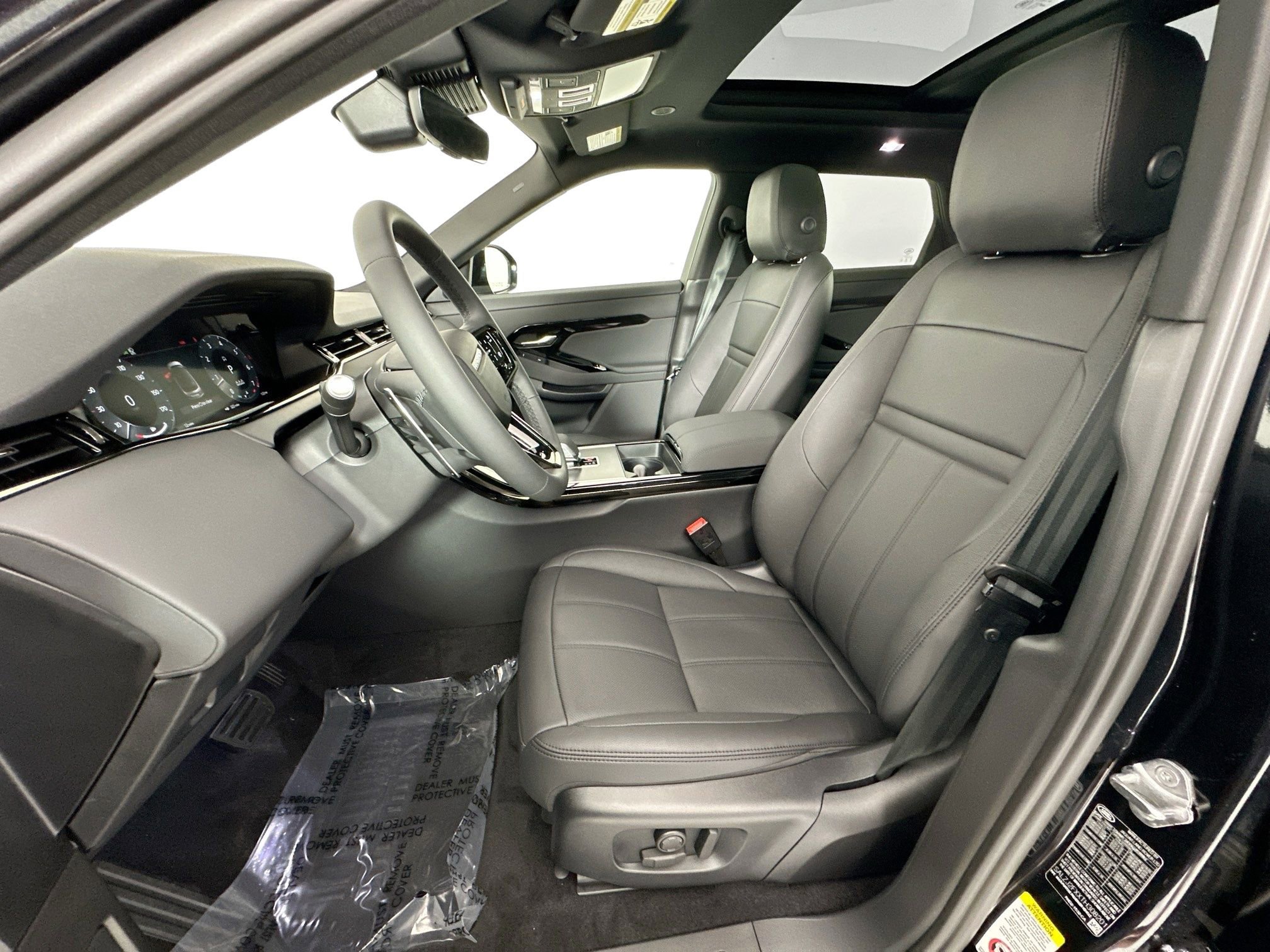 Used 2026 Land Rover Range Rover Evoque S image 18