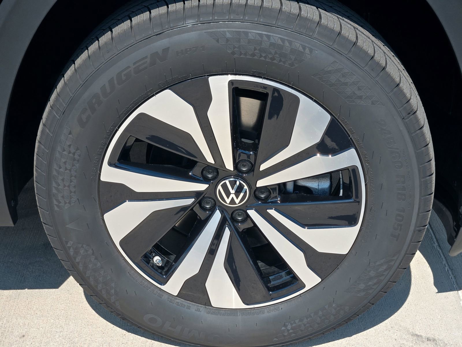 New 2026 Volkswagen Atlas SE image 8