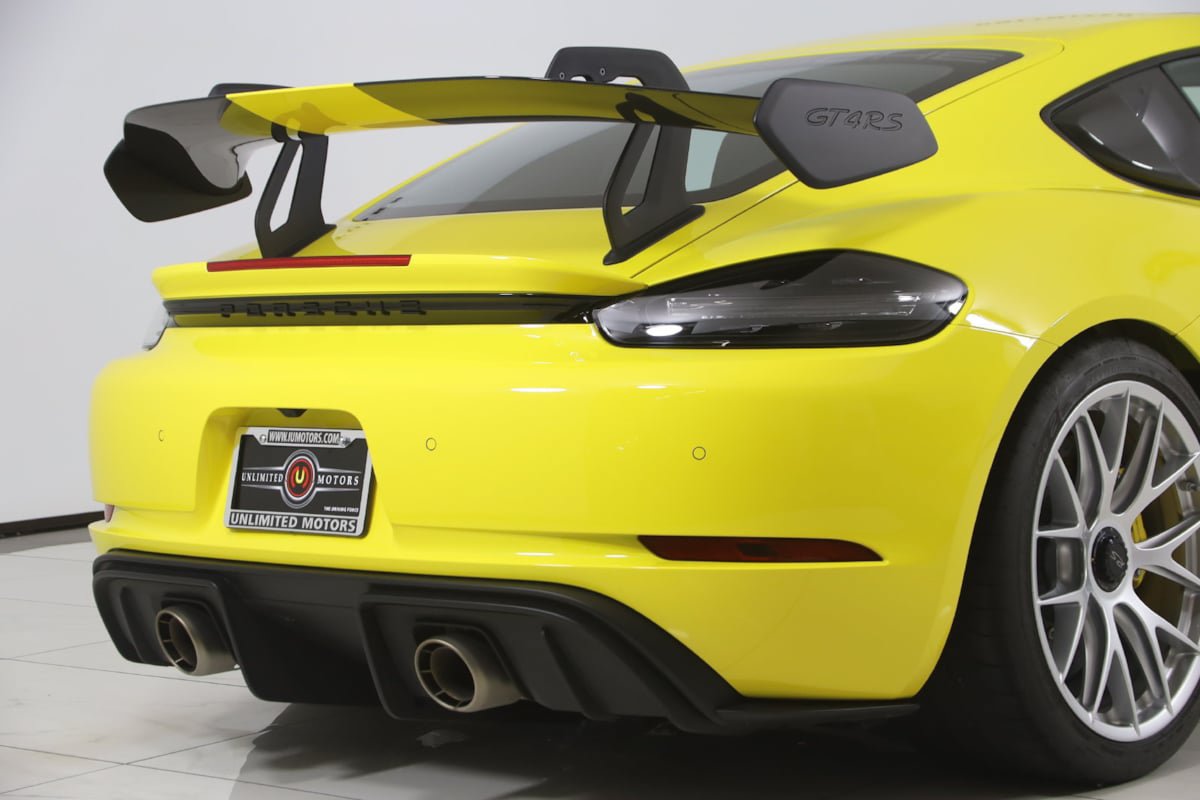 Used 2025 Porsche 718 Cayman GT4 RS w/ Weissach Package RWD image 73