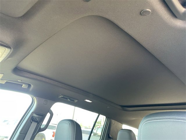 New 2026 Chevrolet Traverse LT w/ Sun and Wheel Package image 22