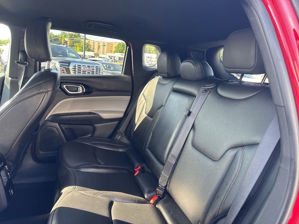 Used 2024 Jeep Compass Limited AWD/4WD image 25