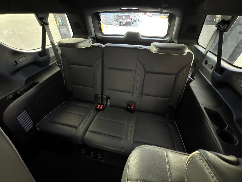 Certified 2025 Chevrolet Suburban Premier AWD/4WD image 28