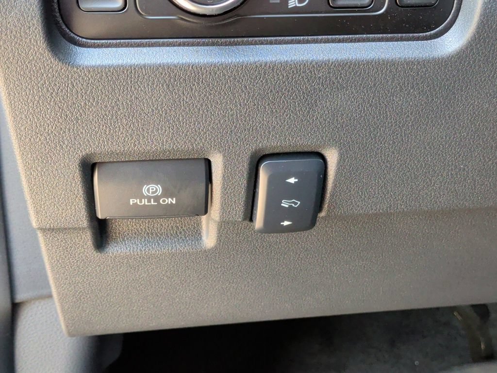 New 2027 Ford F250 Lariat w/ Tremor Off-Road Package AWD/4WD image 17