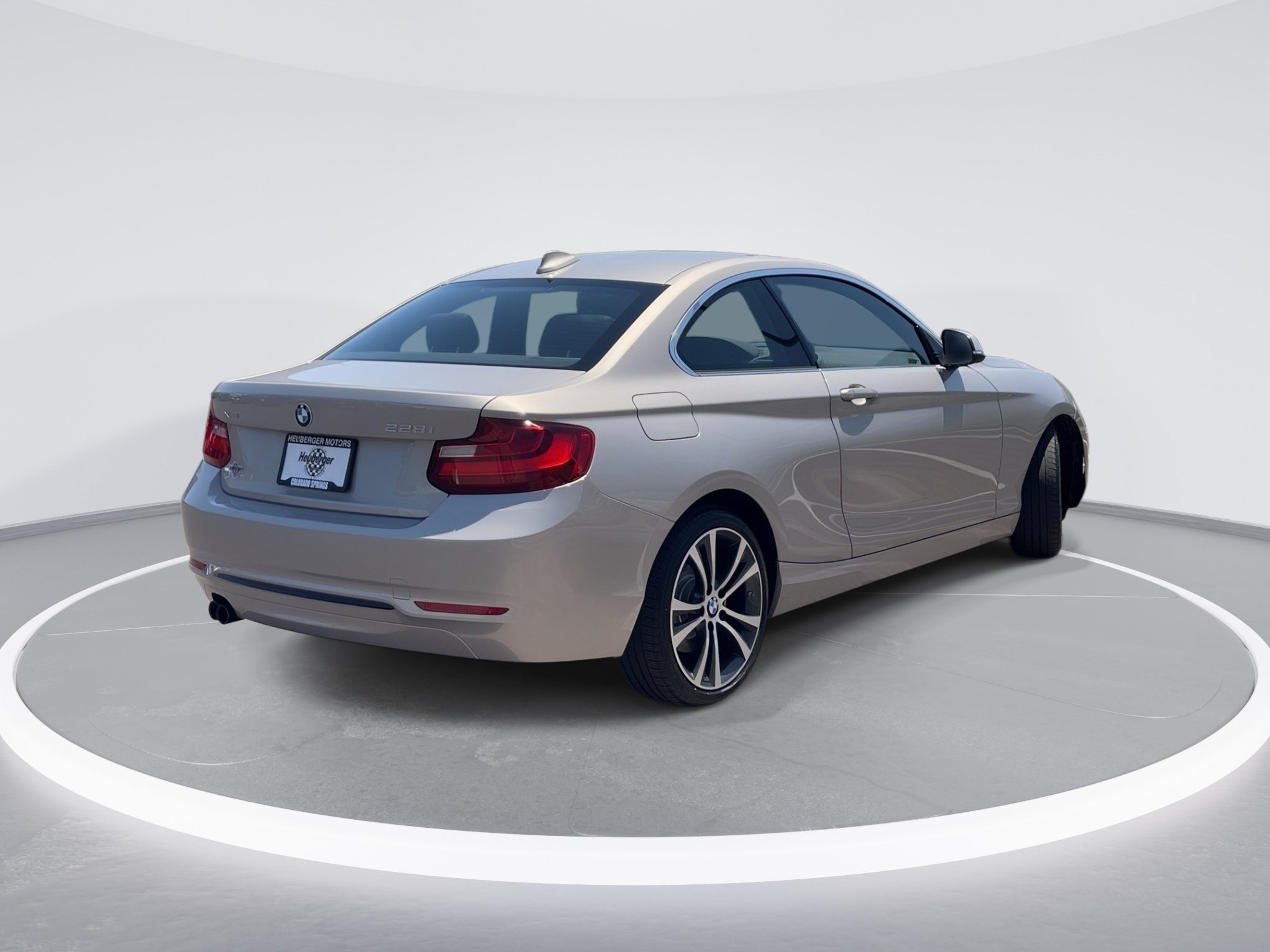 Used 2016 BMW 228i xDrive Coupe AWD/4WD image 5