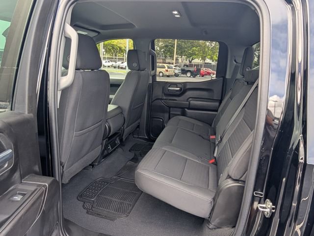 Used 2022 Chevrolet Silverado 1500 Custom image 13