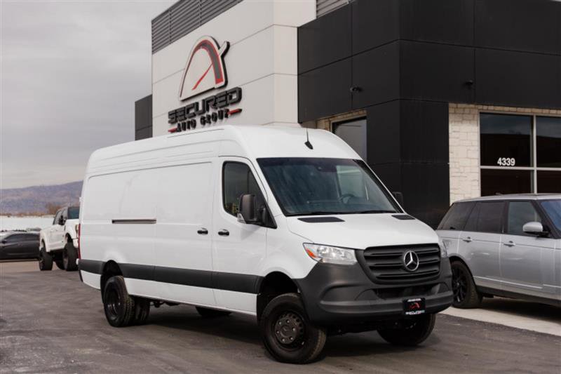 Used 2024 Mercedes-Benz Sprinter 3500 image 1