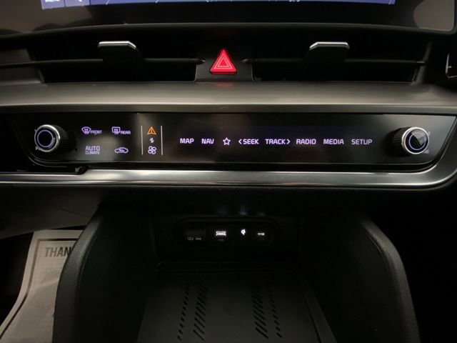 Used 2023 Kia Sportage EX image 19