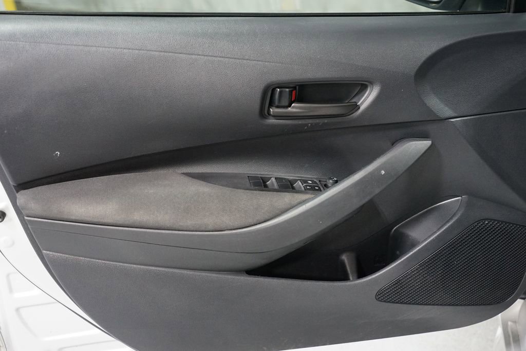 Certified 2024 Toyota Corolla LE FWD image 27