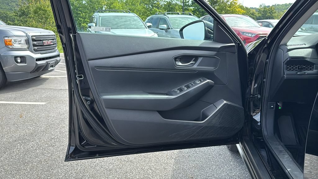 Used 2024 Honda Accord LX image 11