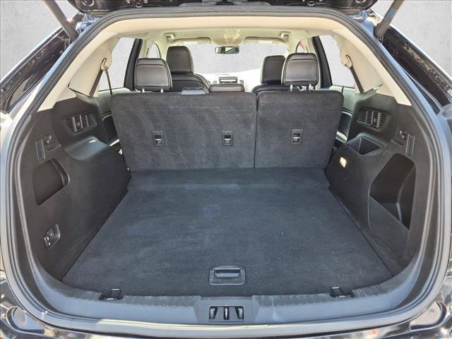 Used 2023 Ford Edge SEL w/ Convenience Package AWD/4WD image 6