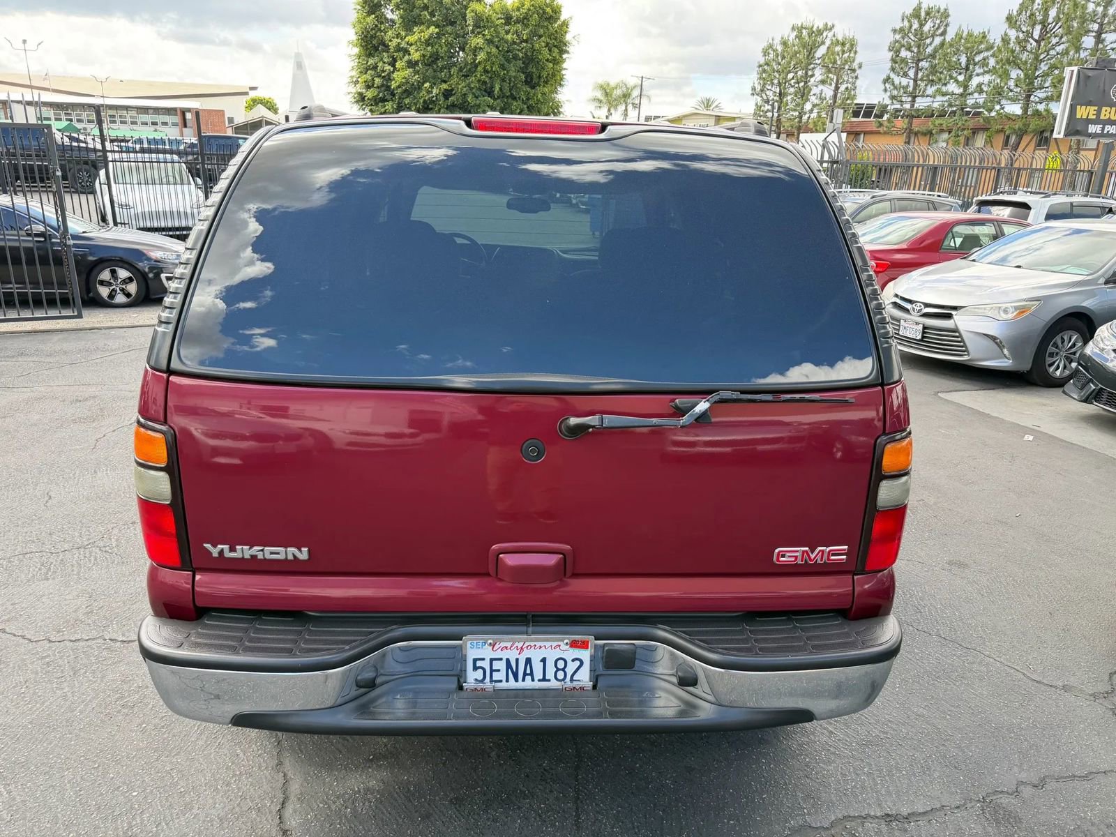 Used 2004 GMC Yukon SLE RWD image 16