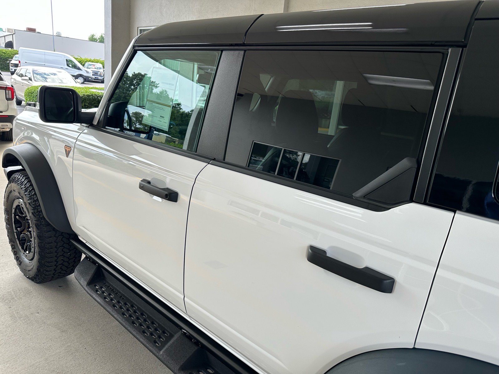 Certified 2025 Ford Bronco Badlands AWD/4WD image 13