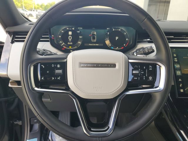 Used 2025 Land Rover Range Rover Sport SE AWD/4WD image 21