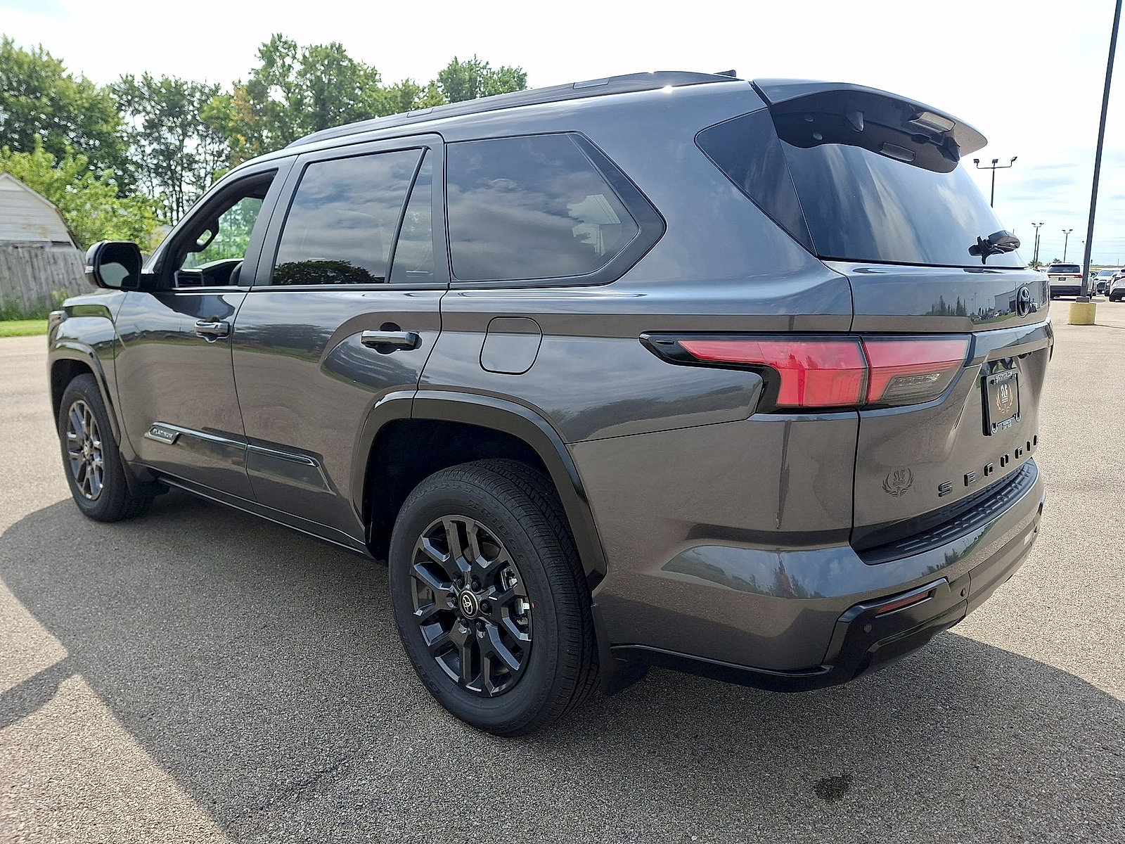 New 2026 Toyota Sequoia Platinum w/ Tow Technology Package AWD/4WD image 11