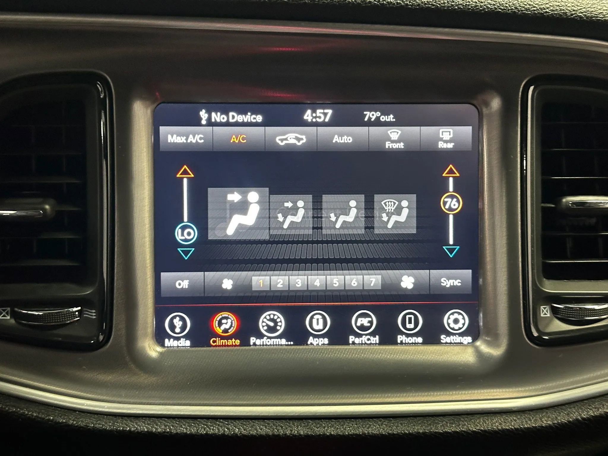 Used 2019 Dodge Challenger GT w/ Driver Convenience Group RWD image 28