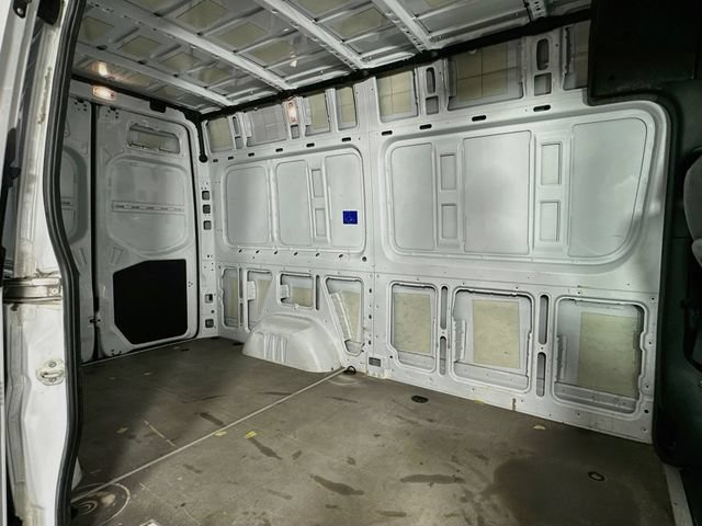 Used 2025 Mercedes-Benz Sprinter 2500 image 20