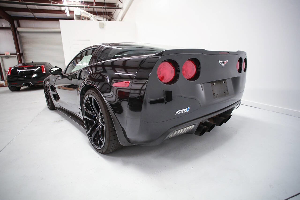 Used 2009 Chevrolet Corvette ZR1 w/ Preferred Equipment Group RWD image 7
