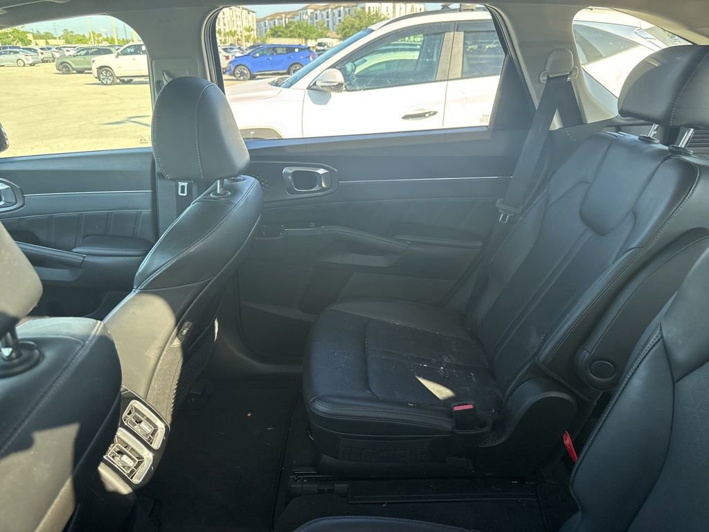 Used 2023 Kia Sorento SX FWD image 10