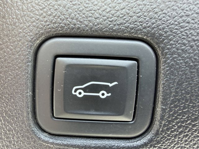Used 2020 Chevrolet Blazer LT FWD image 11