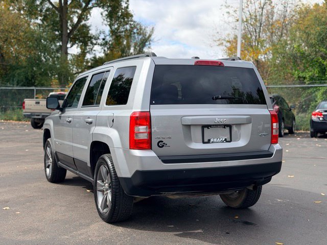 Used 2015 Jeep Patriot High Altitude AWD/4WD image 5