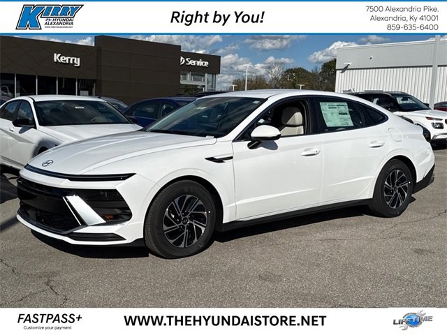 New 2026 Hyundai Sonata Blue