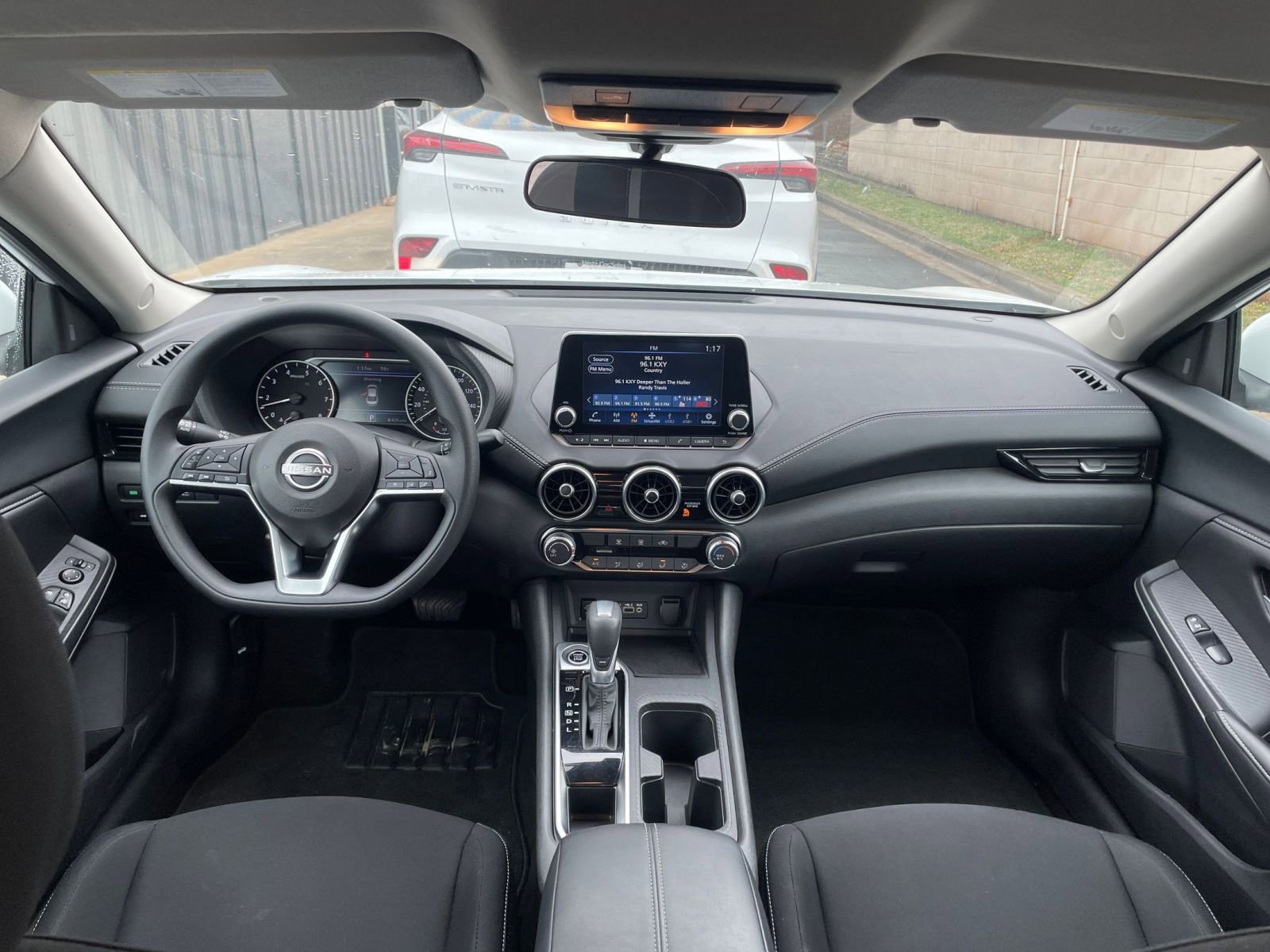 Used 2025 Nissan Sentra SV image 31