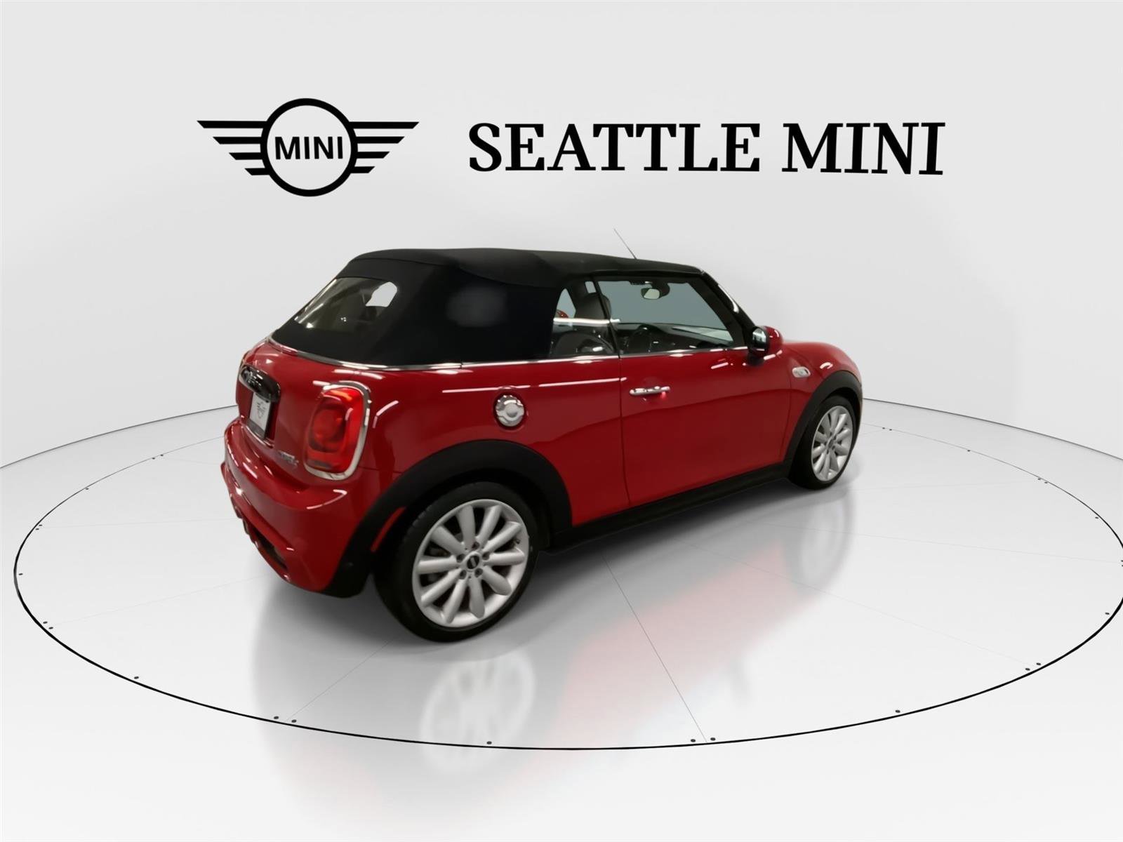 Used 2019 MINI Cooper S image 11