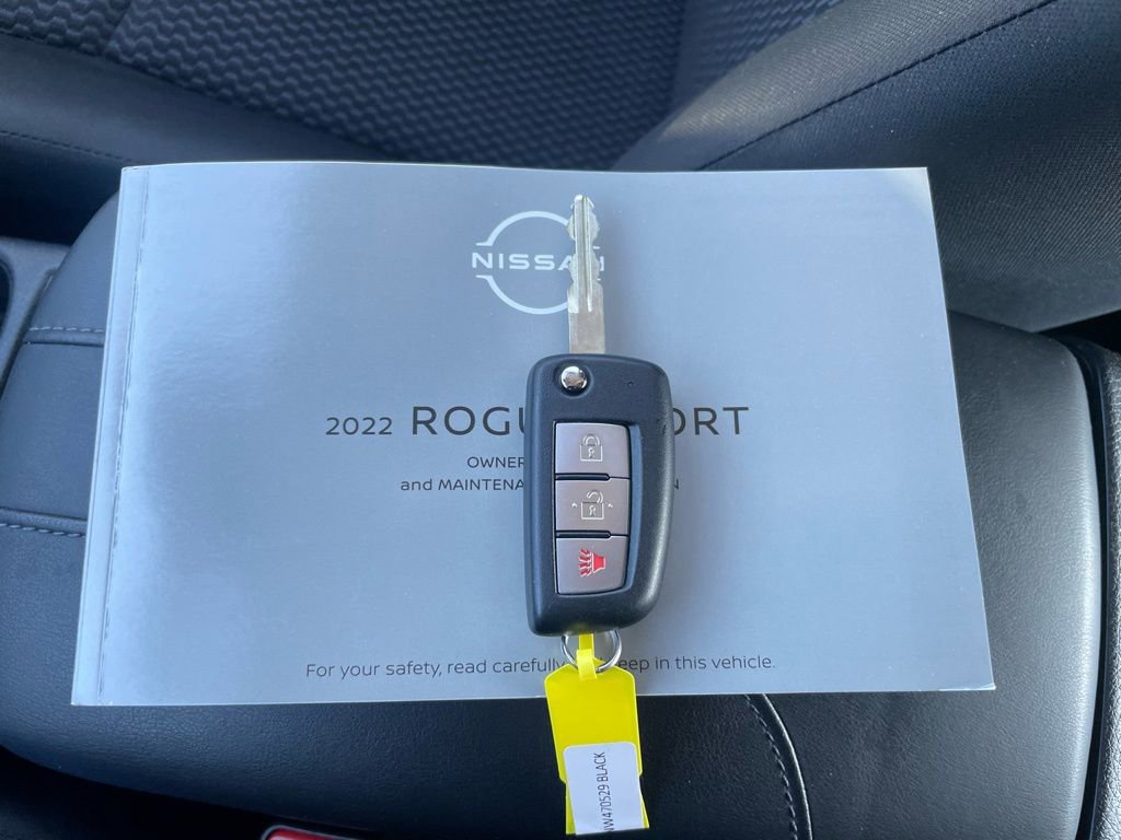 Used 2022 Nissan Rogue Sport S image 43