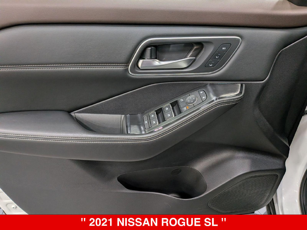 Used 2021 Nissan Rogue SL w/ Premium Package AWD/4WD image 14