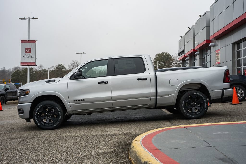 New 2026 RAM 1500 4x4 Crew Cab image 4