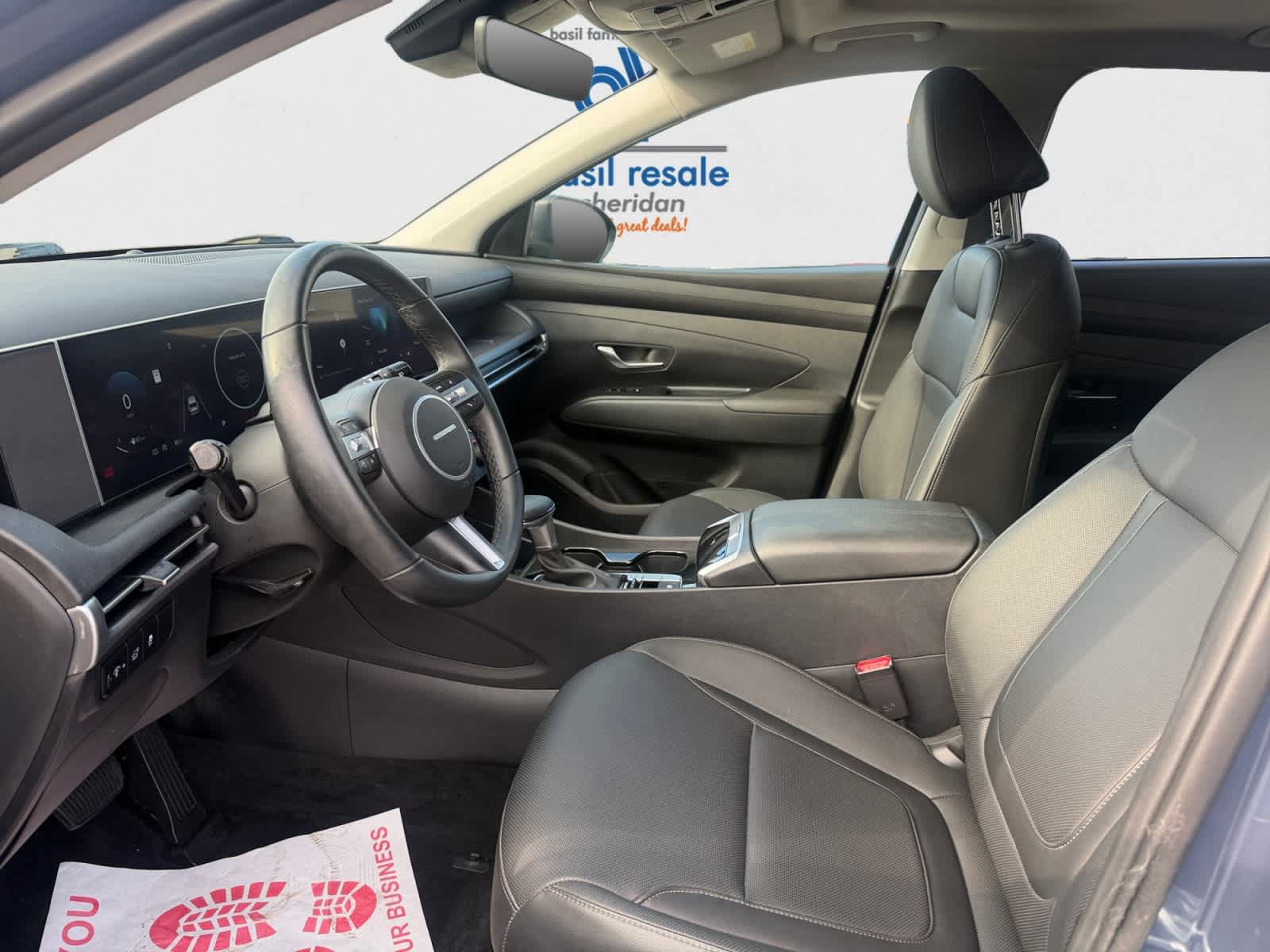Used 2025 Hyundai Tucson SEL AWD/4WD image 13