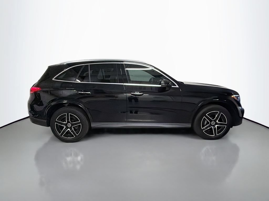 Certified 2026 Mercedes-Benz GLC 300 image 8