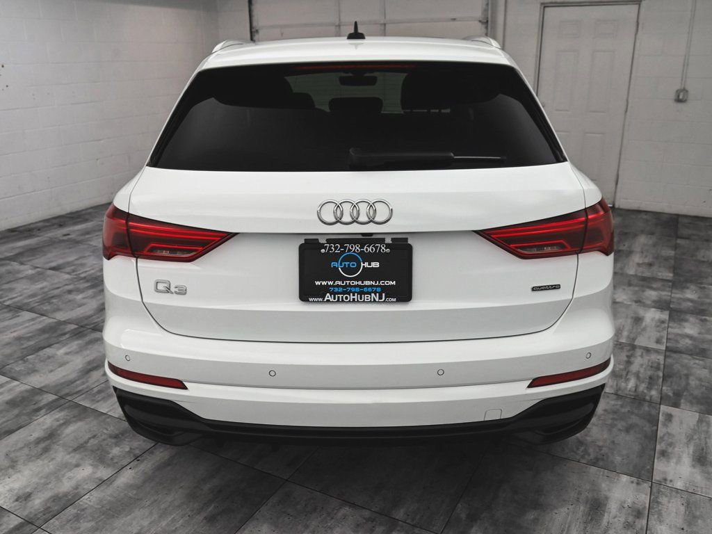 Used 2024 Audi Q3 2.0T Premium AWD/4WD image 5