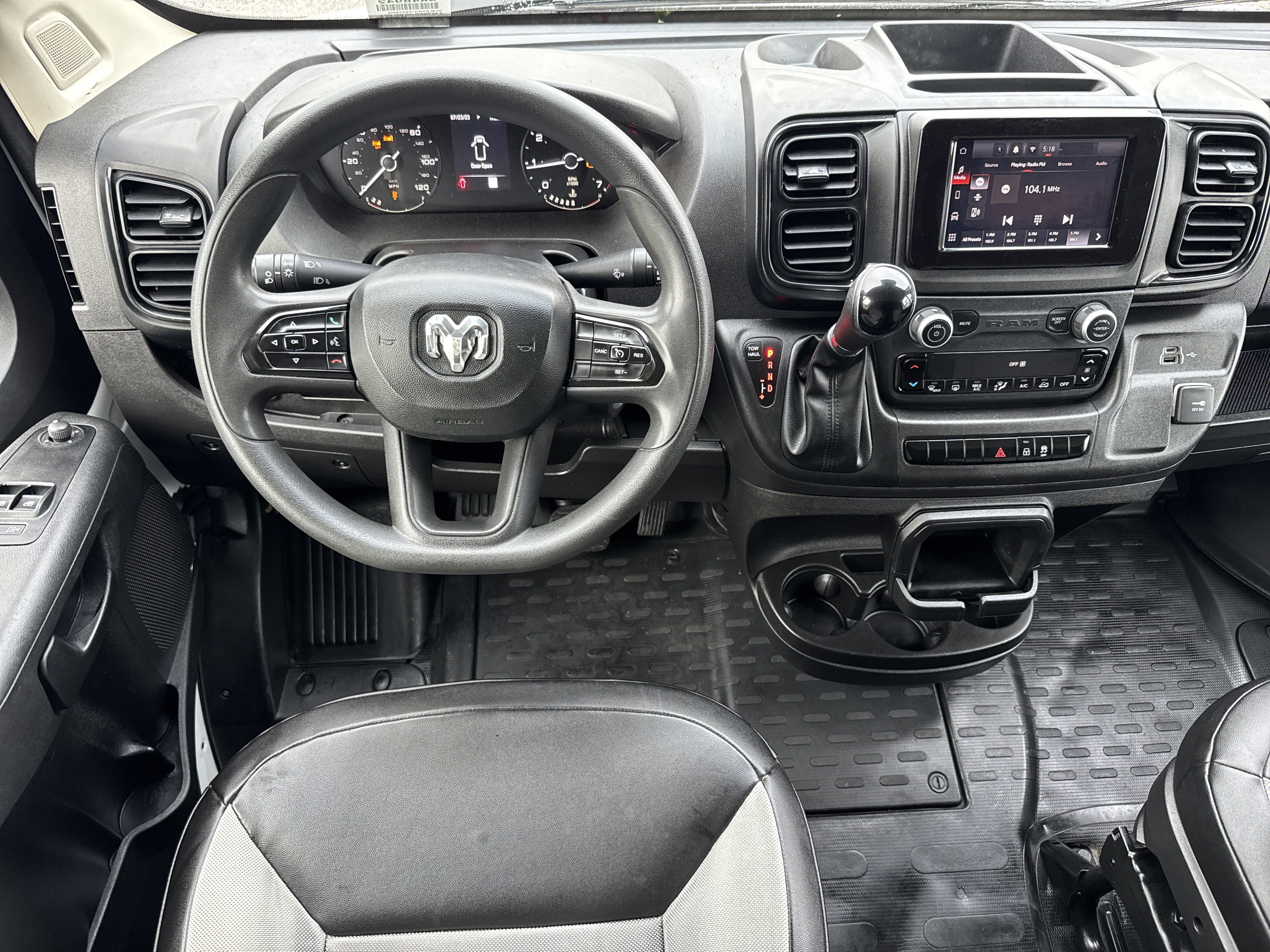 Used 2023 RAM ProMaster 2500 FWD image 18